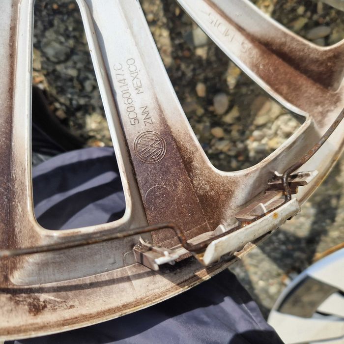 Ковпаки R15 Volkswagen 4шт. ОРИГІНАЛ