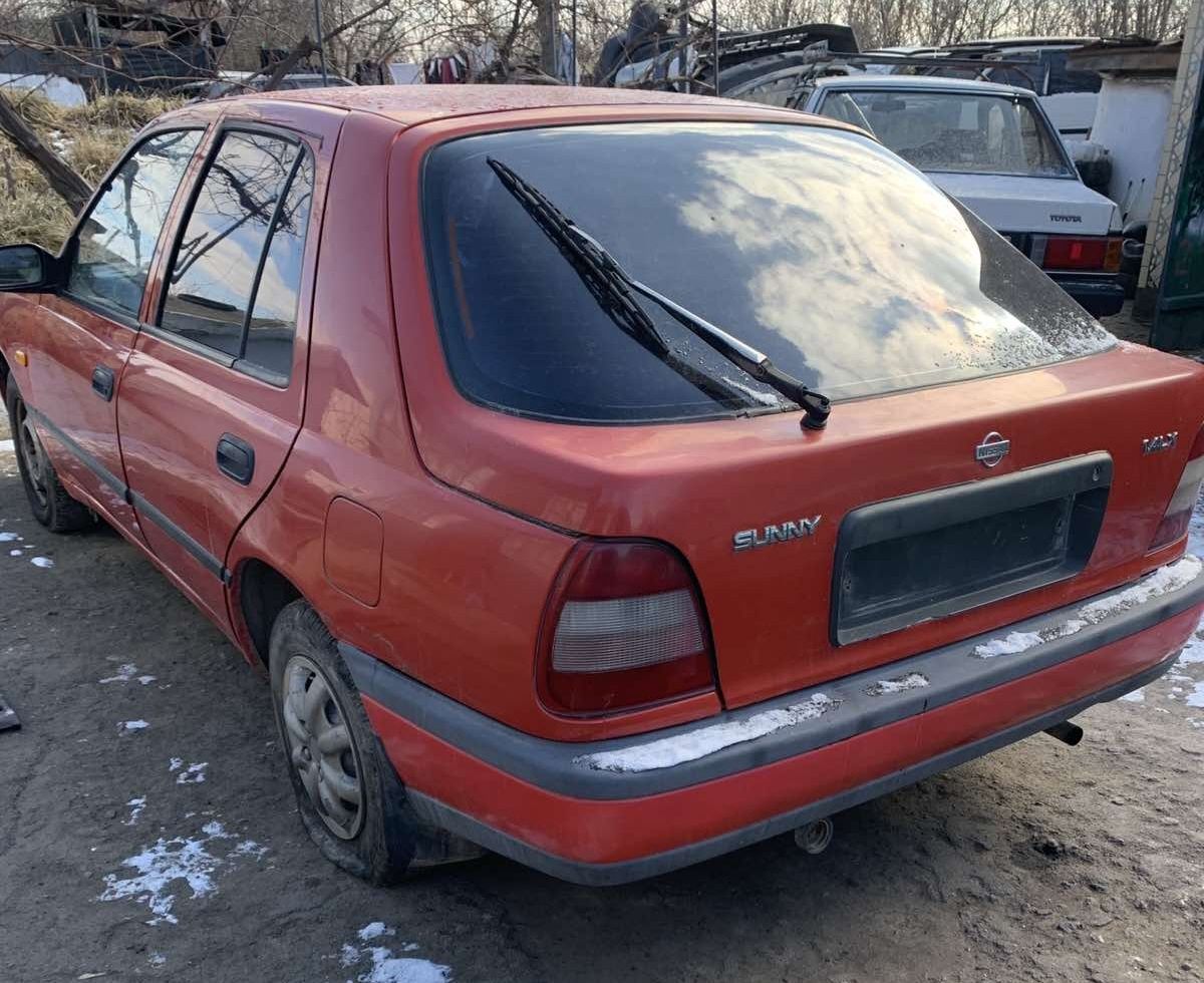Разборка Nissan Sunny  N14