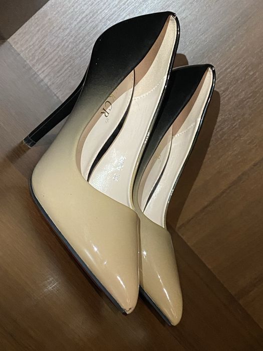 Продам лот речей