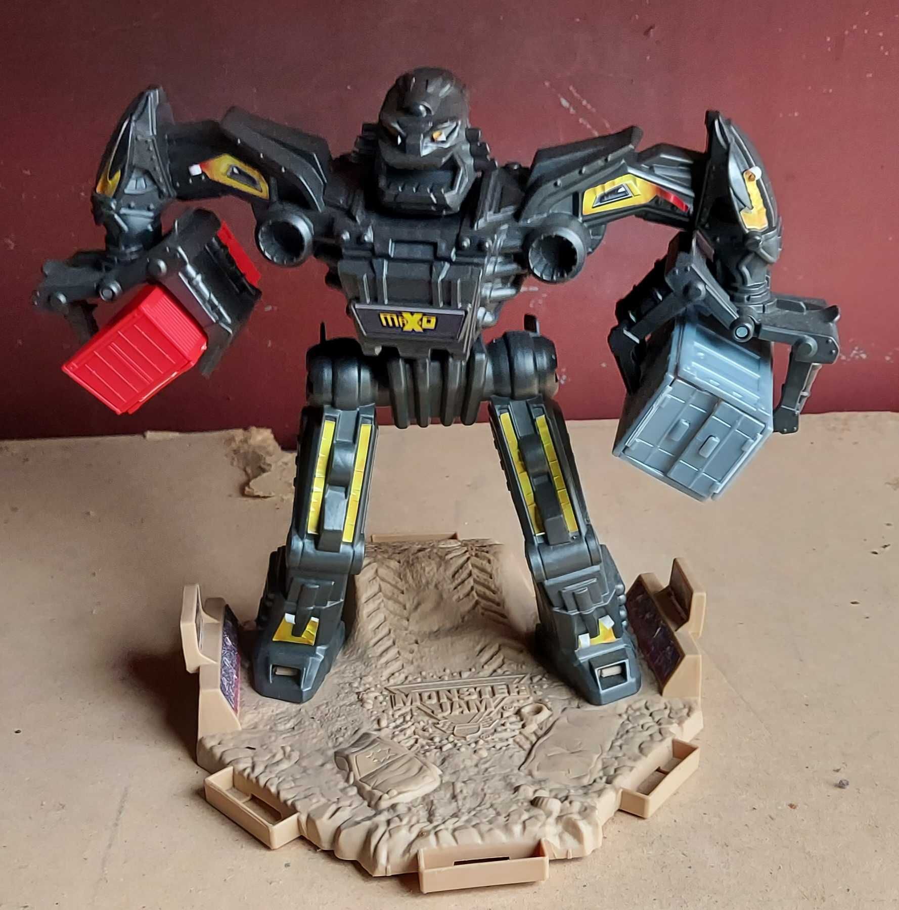 Hot wheels 2 wyrzutnie dinosaur i transformers