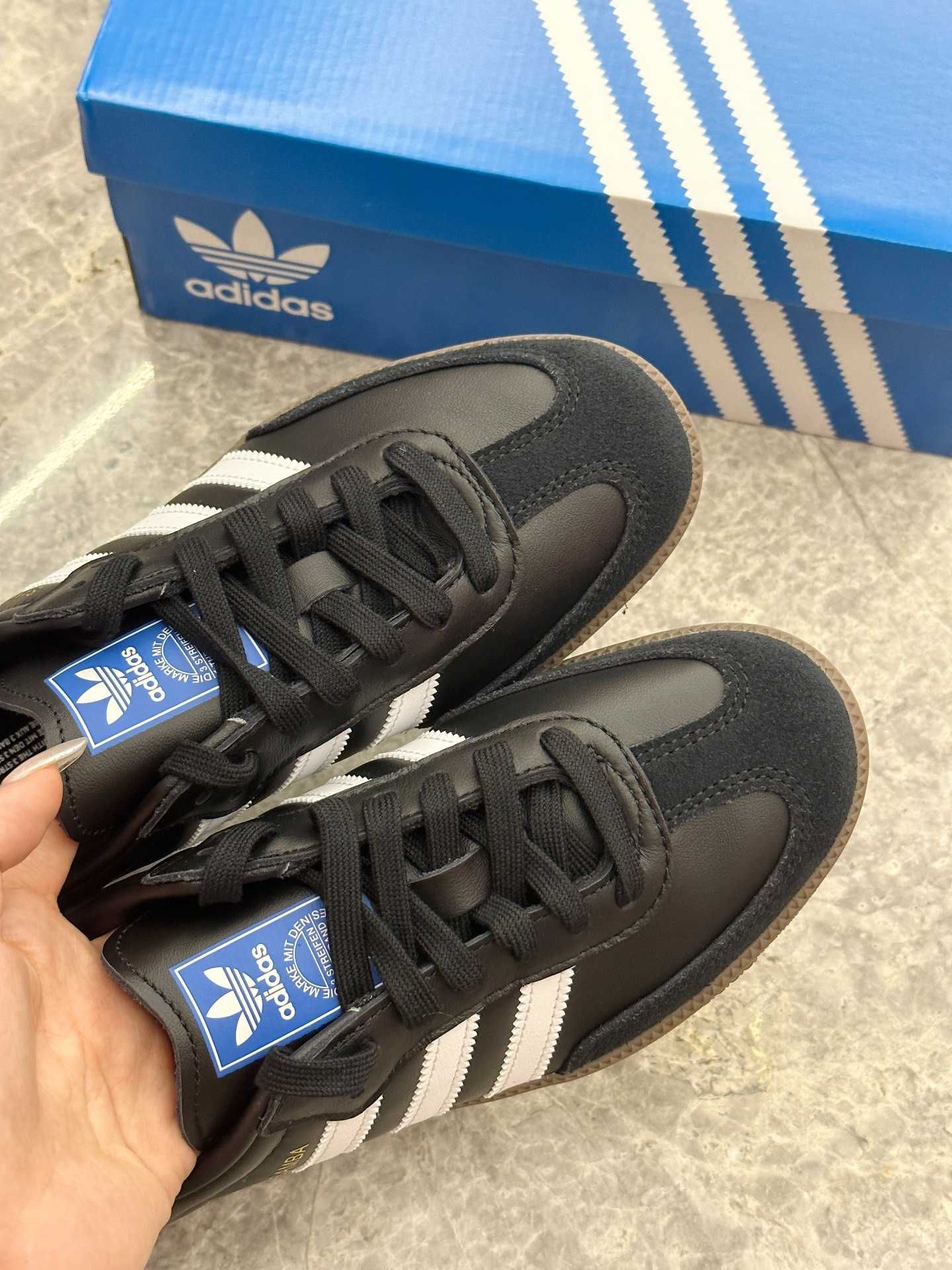 B75807\Nowe*SamDamskieadidas CzarnyUnisexTrampki 39