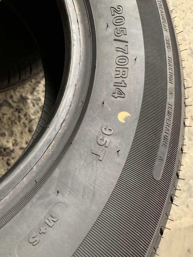(4шт) нові 205/70R14 Doublestar Maximum DH05 (95T) літні шини
