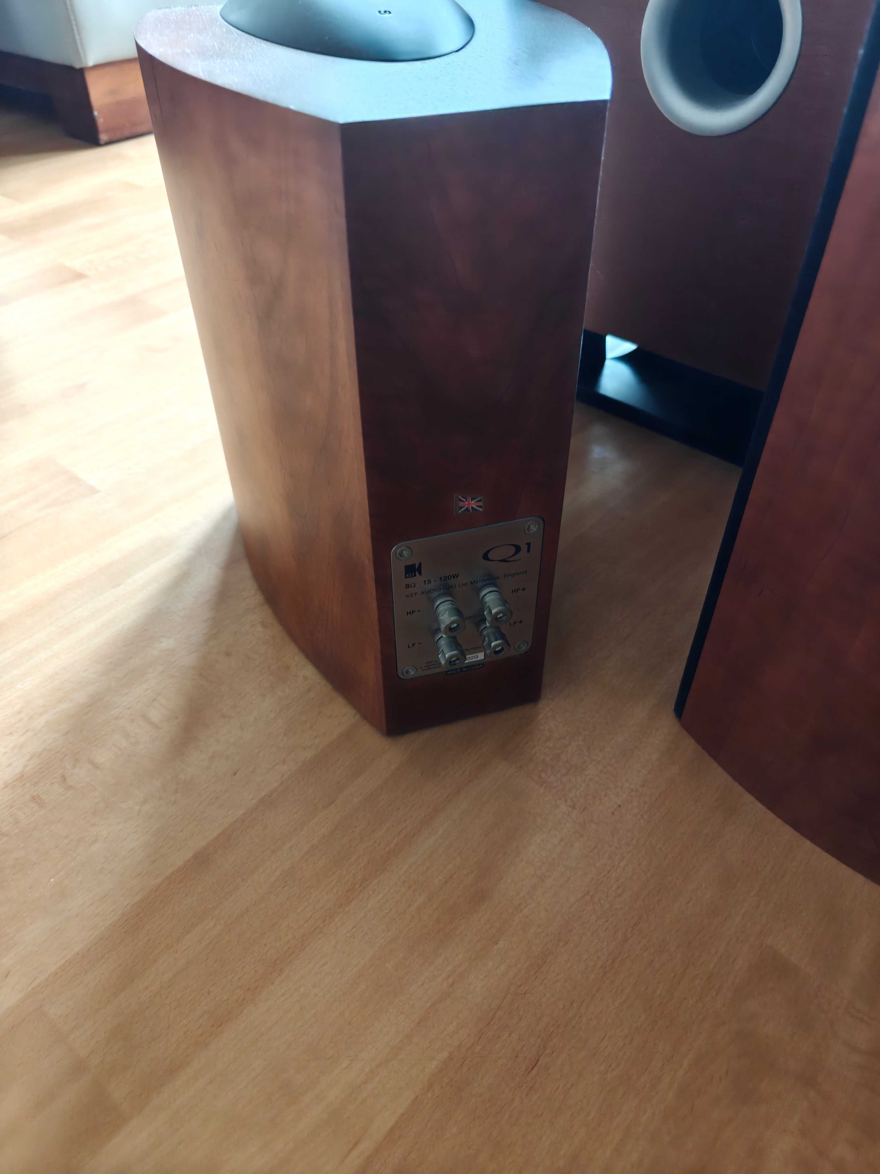 Kolumny podłogowe Kef Q5 ,Kef Q1, subwoofer Yamaha YST SW-315