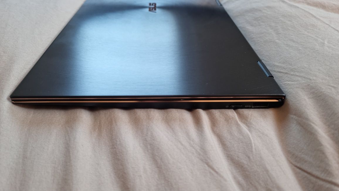 DOTYKOWY i mocny Laptop ASUS Zenbook Flip S i7/16GB/1TB UX371EA