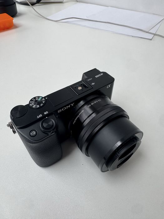 Фотоапарат Sony Alpha a6100 + об’єктив 16–50mm OSS