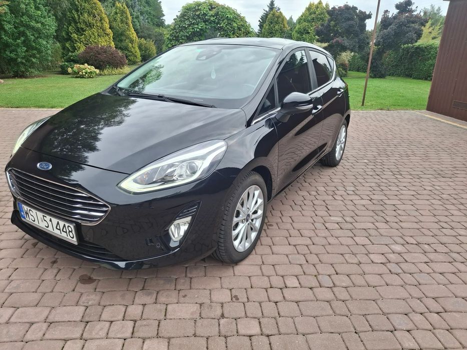Ford Fiesta Ford fiesta 1,0 B 100 KM Titanium bogato wyposażona