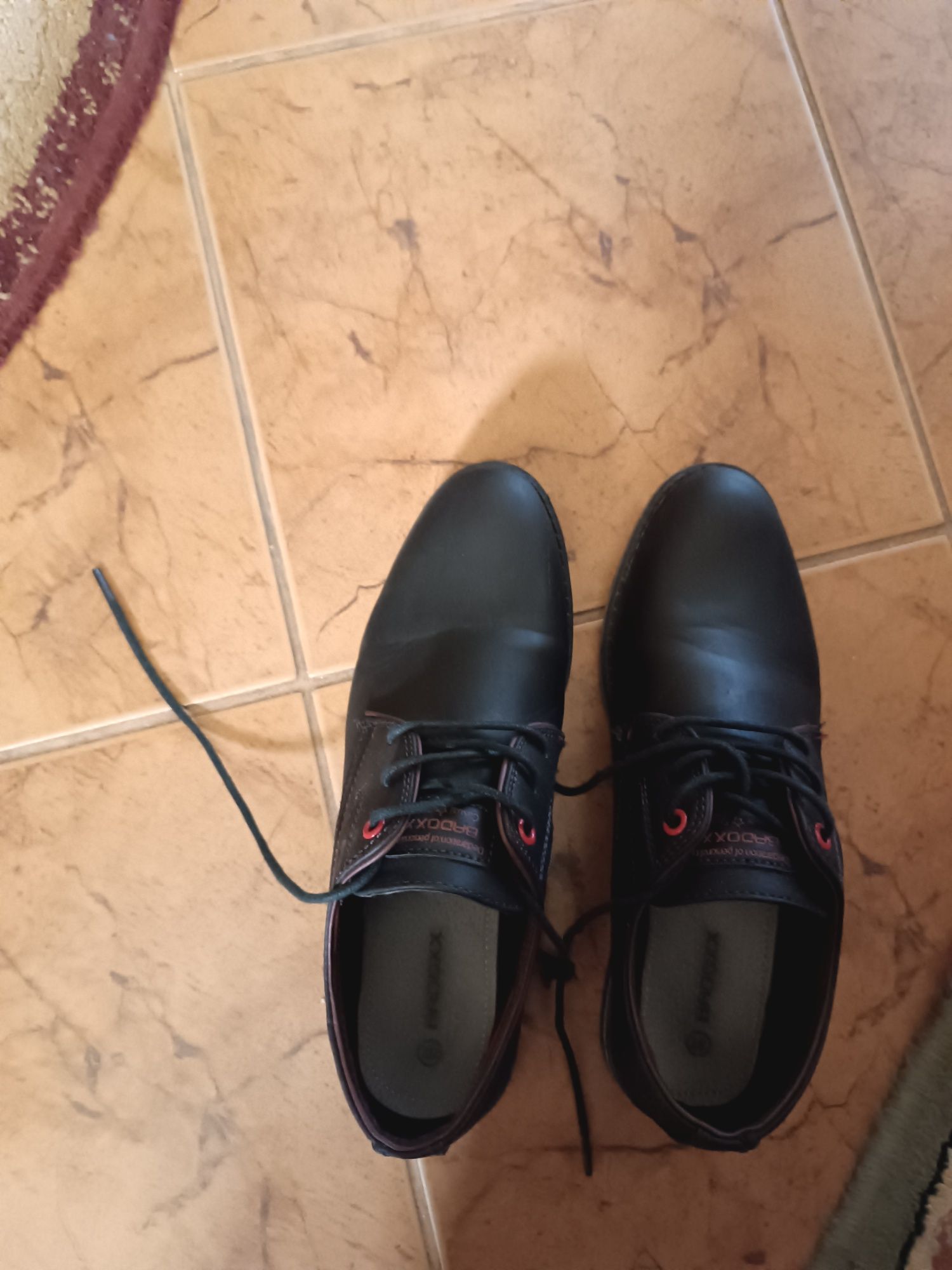 Buty wizytowe r.37