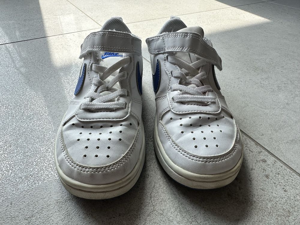 Nike buty dla dzieci rozmiar 32 stan bdb