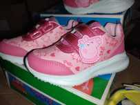 Adidasy dla dziewczynki świnka Peppa 23,25,26,27