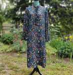 Sukienka H&M 44 XXL wiskoza granatowa w kwiaty floral łączka kolorowa