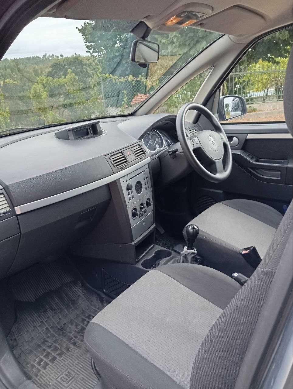 Vauxhall Meriva 1.6 Gasolina Matrícula Reino Unido volante à direita