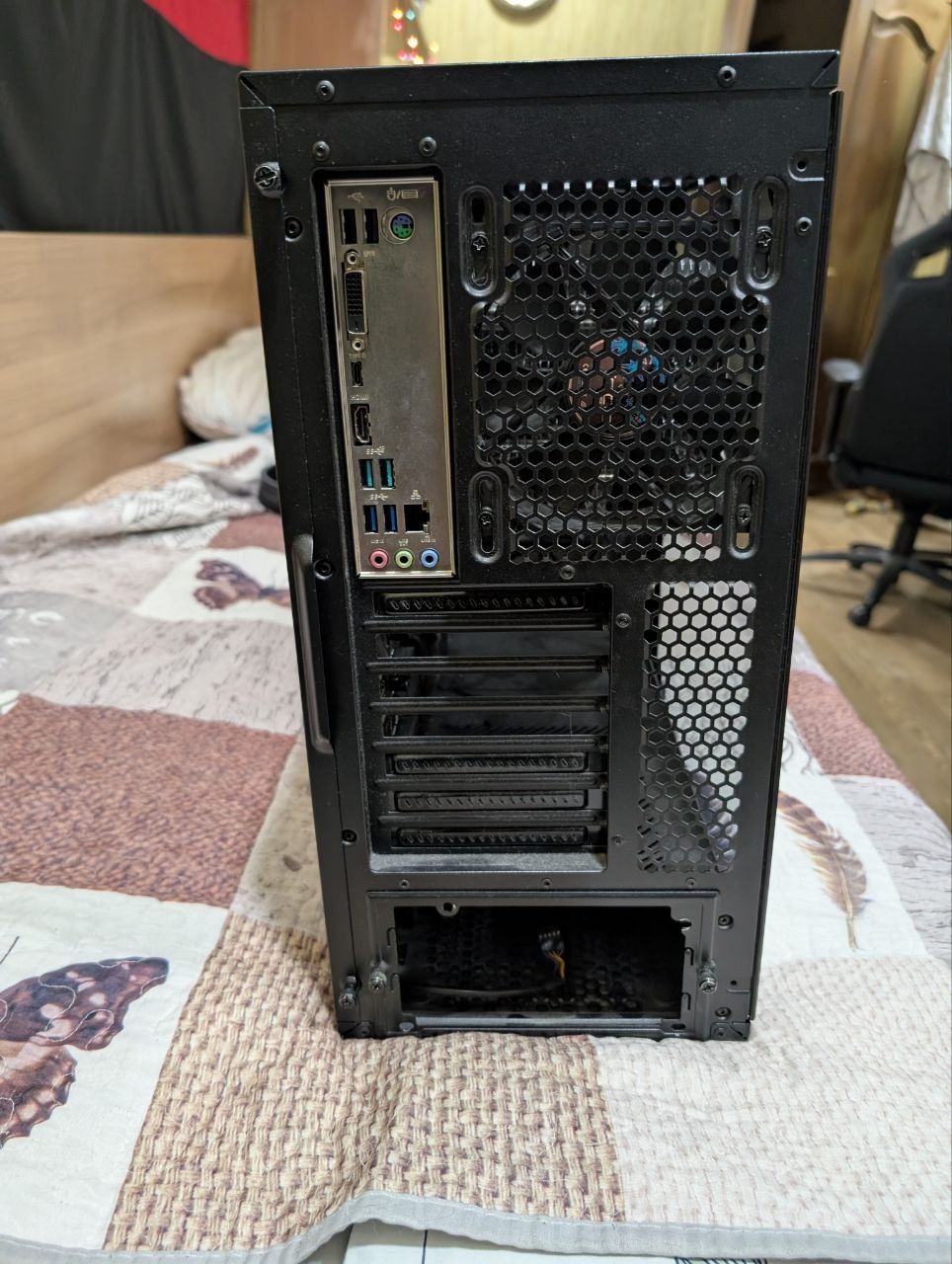 не повна збірка Ryzen 5 2600x, asus b450pro, bequit shadow rock3