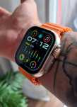 Smartwatch Ultra pomarańczowy pasek