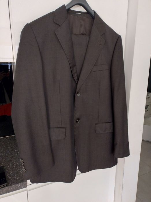 Garnitur męski VESARI 100% wełny