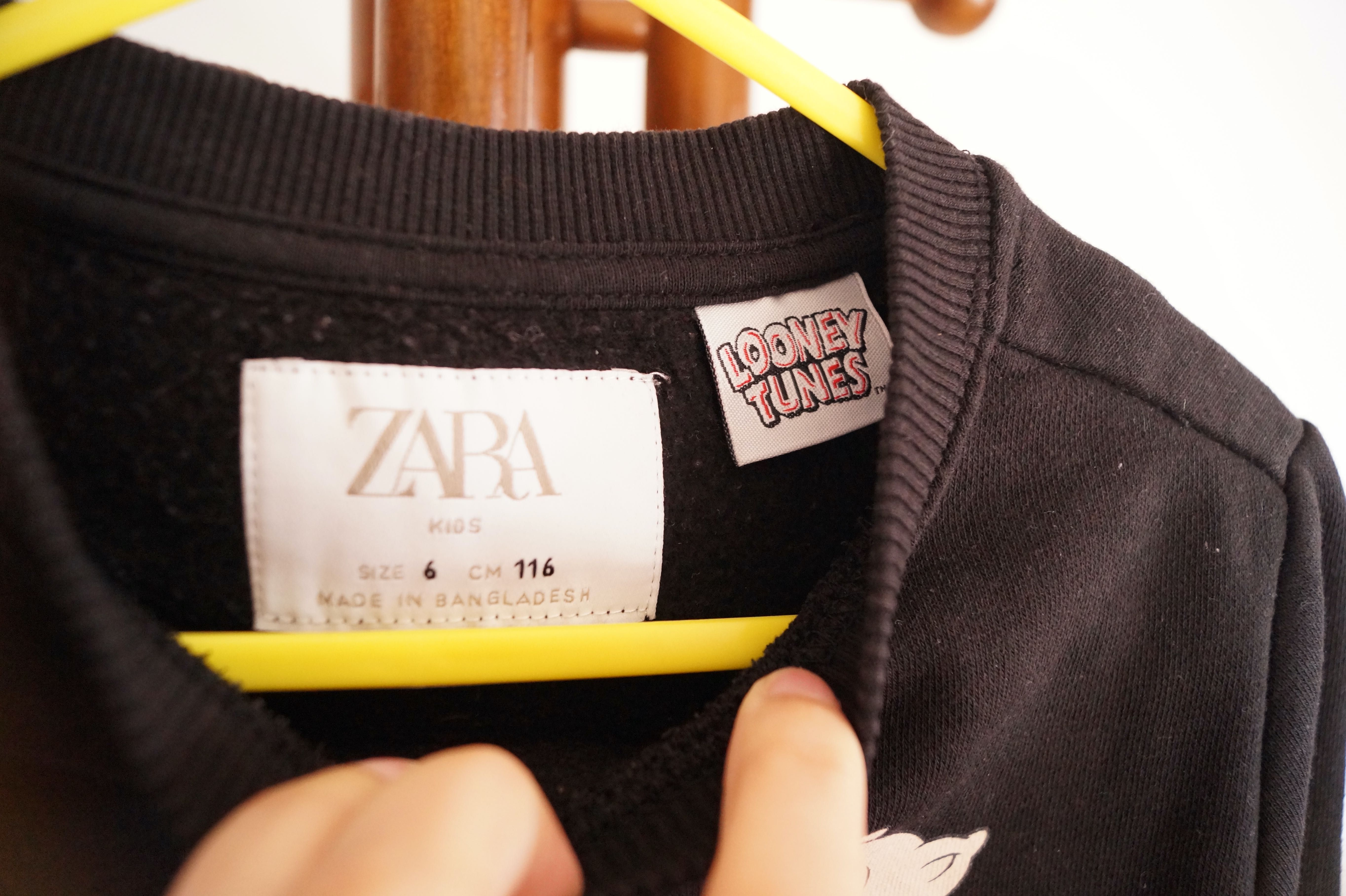 Camisola Preta Looney Tunes Zara