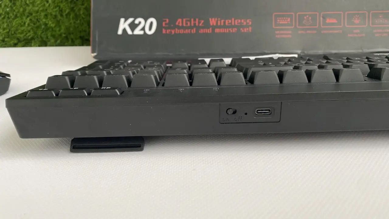 Бездротова клавіатура та миша RedThunder K20
