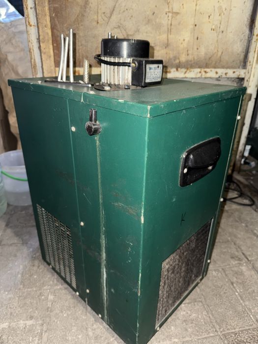 Пивное оборудование(охладитель,башня с краном,клешни,баллон,аккумулят)