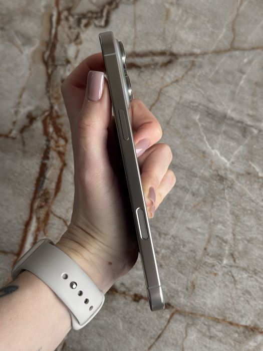 Apple iPhone 16 Pro Max 256gb Natural Titanium Neverlock