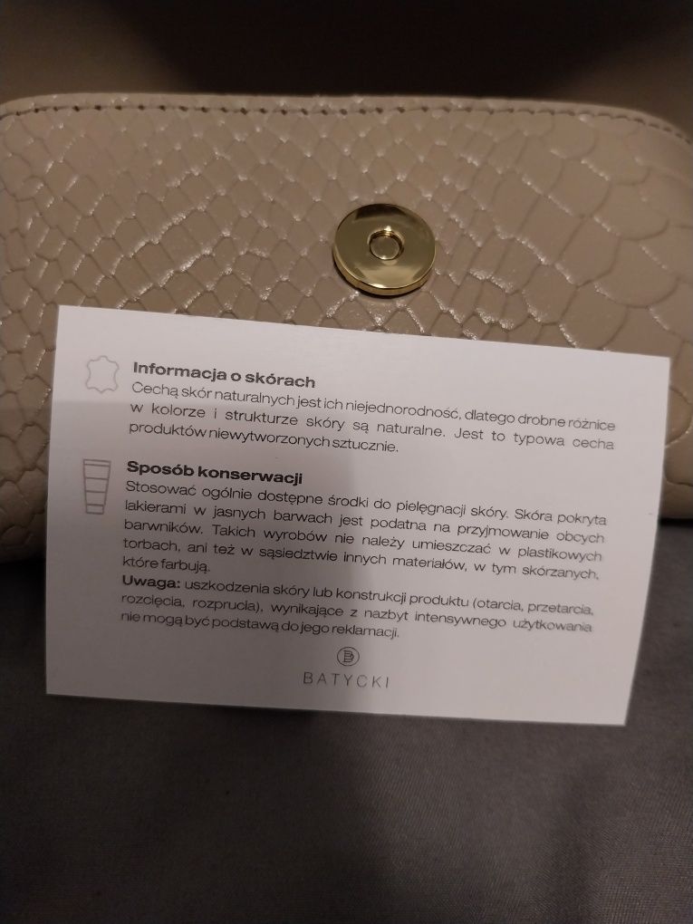 Skórzane etui na okulary Batycki