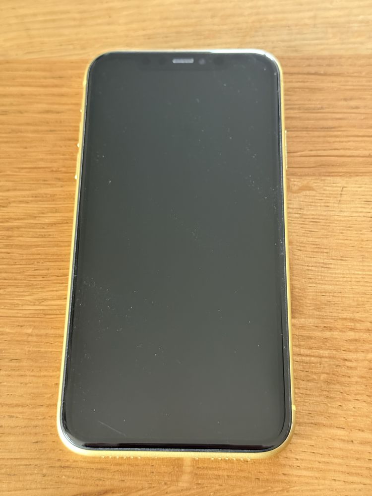 Iphone 11 128GB bateria 79%