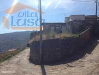 Moradia em Ruinas em Pedra