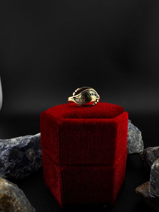 Złoty Pierścionek z Wyjątkowym Wzorem | JAK NOWY | 585 | 1.46g