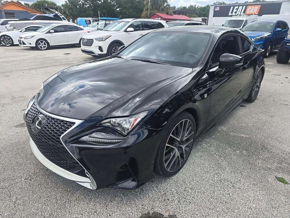 Lexus RC
