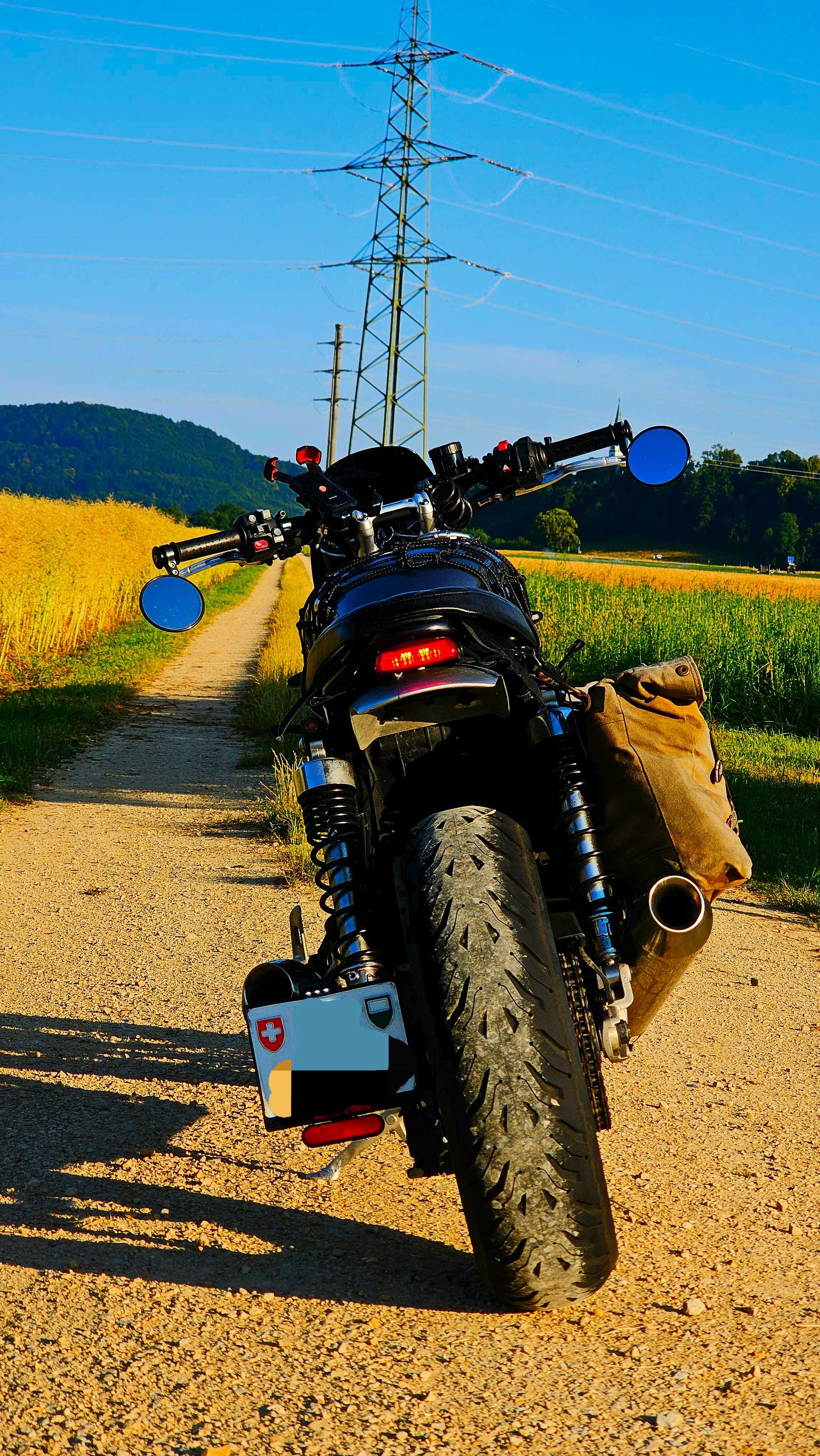 Triumph Speed Twin 1200 cc Custom