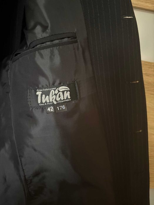 Garnitur męski Tukan 42 176