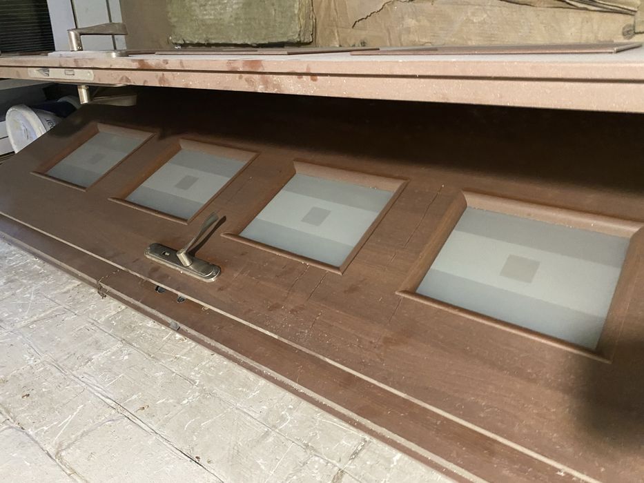 Drzwi pokojowe lewe 2 x i łazienkowe 80  prawe