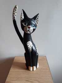 Rzeźba kota drewniana