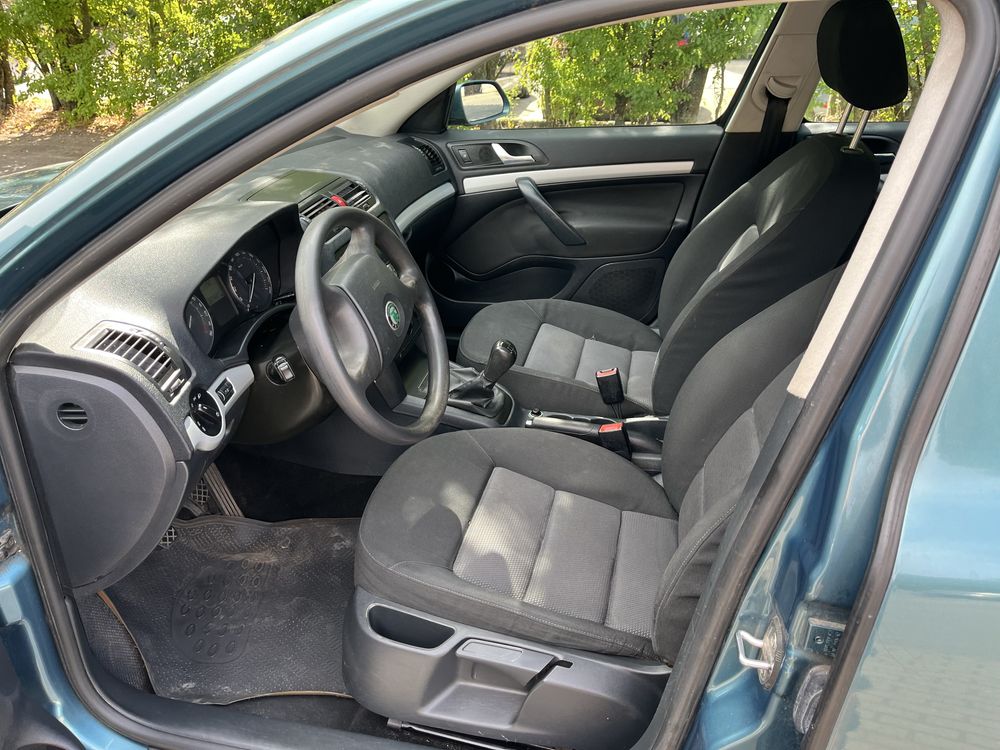 Skoda OCTAVIA sedan 1.6 MPI, org przebieg, klima, swiezo spr z niemiec