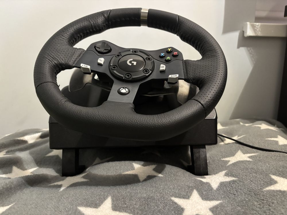 Kieronica logitech G923 +shifter  opis