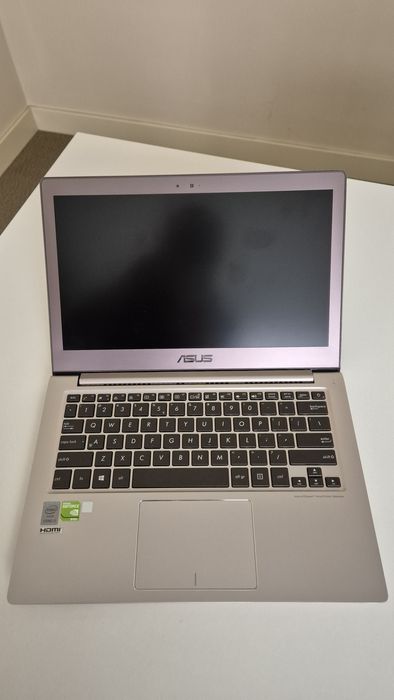 Laptop Asus UX303L