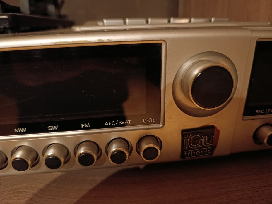 Gramofon IGU Tritonic