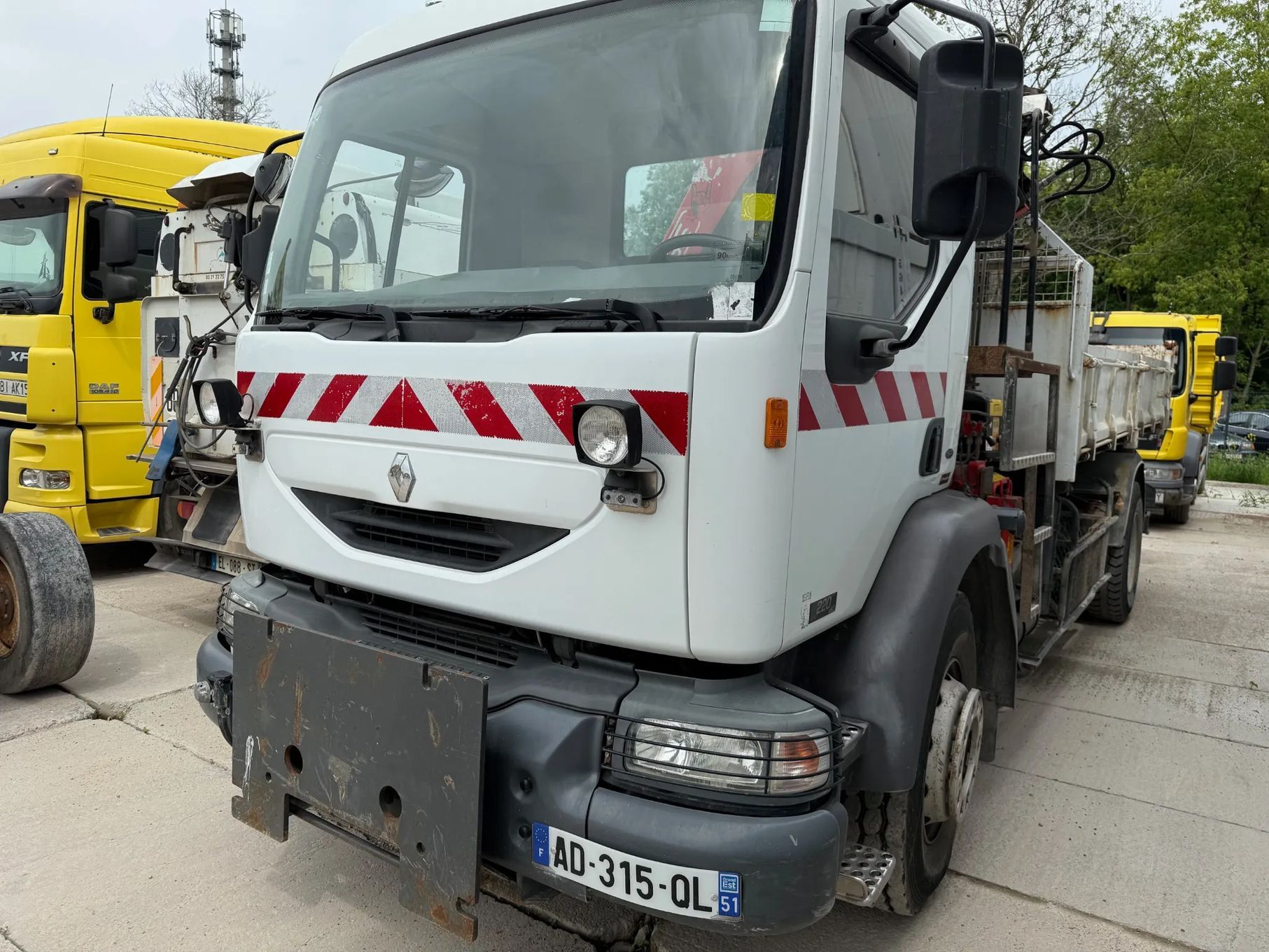 Renault Midlum 220 Wywrotka / HDS FASSI F95