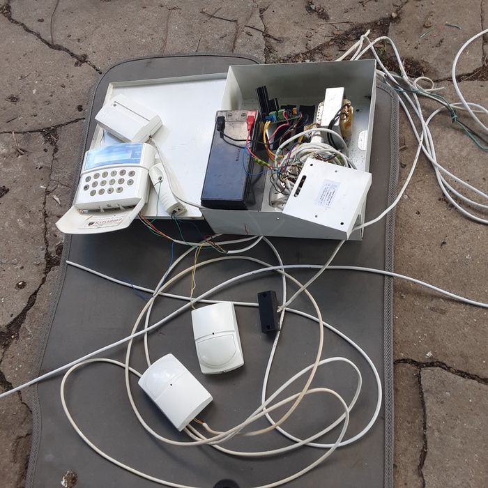 Сигнализация  пультовая для помещений 12-220 в Израиль