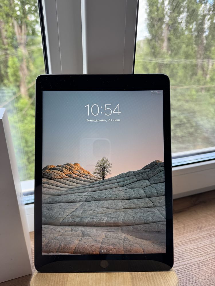 ipad 8 32 gb в отличном состоянии