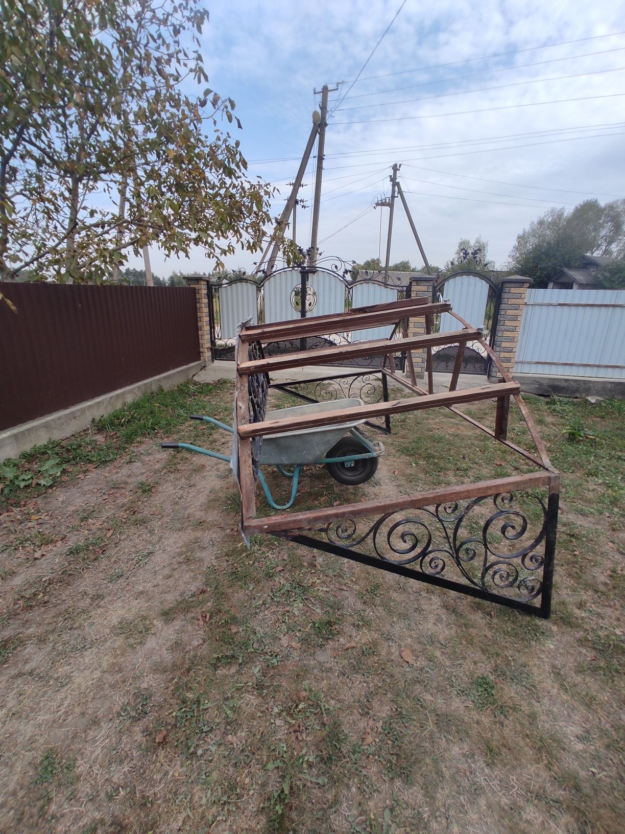 Кований дашок на двері