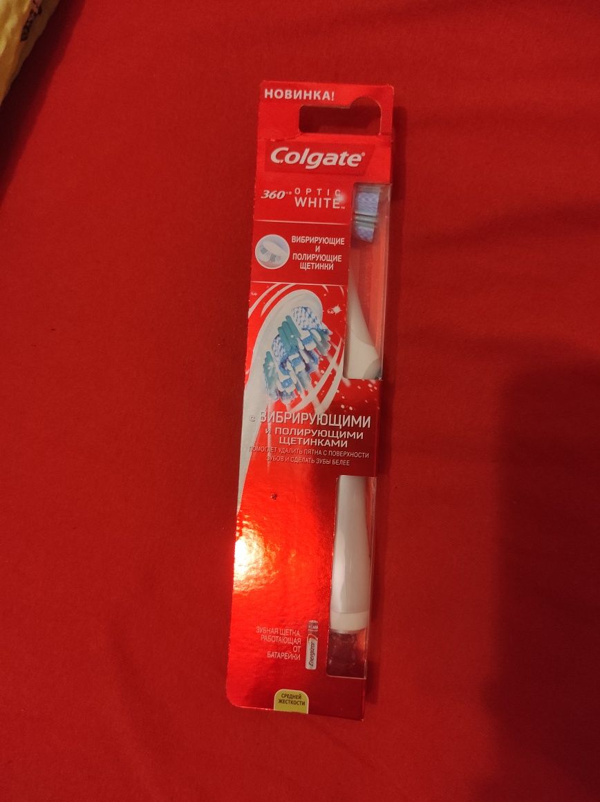 Электрическая зубная щетка Colgate 360 Optic White