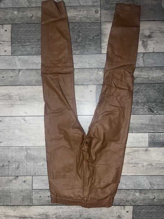 Spodnie woskowane stradivarius xs brazowe