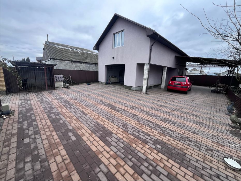 Будинок у стані заходь і живи,Красилівка,центр, будинок з газом