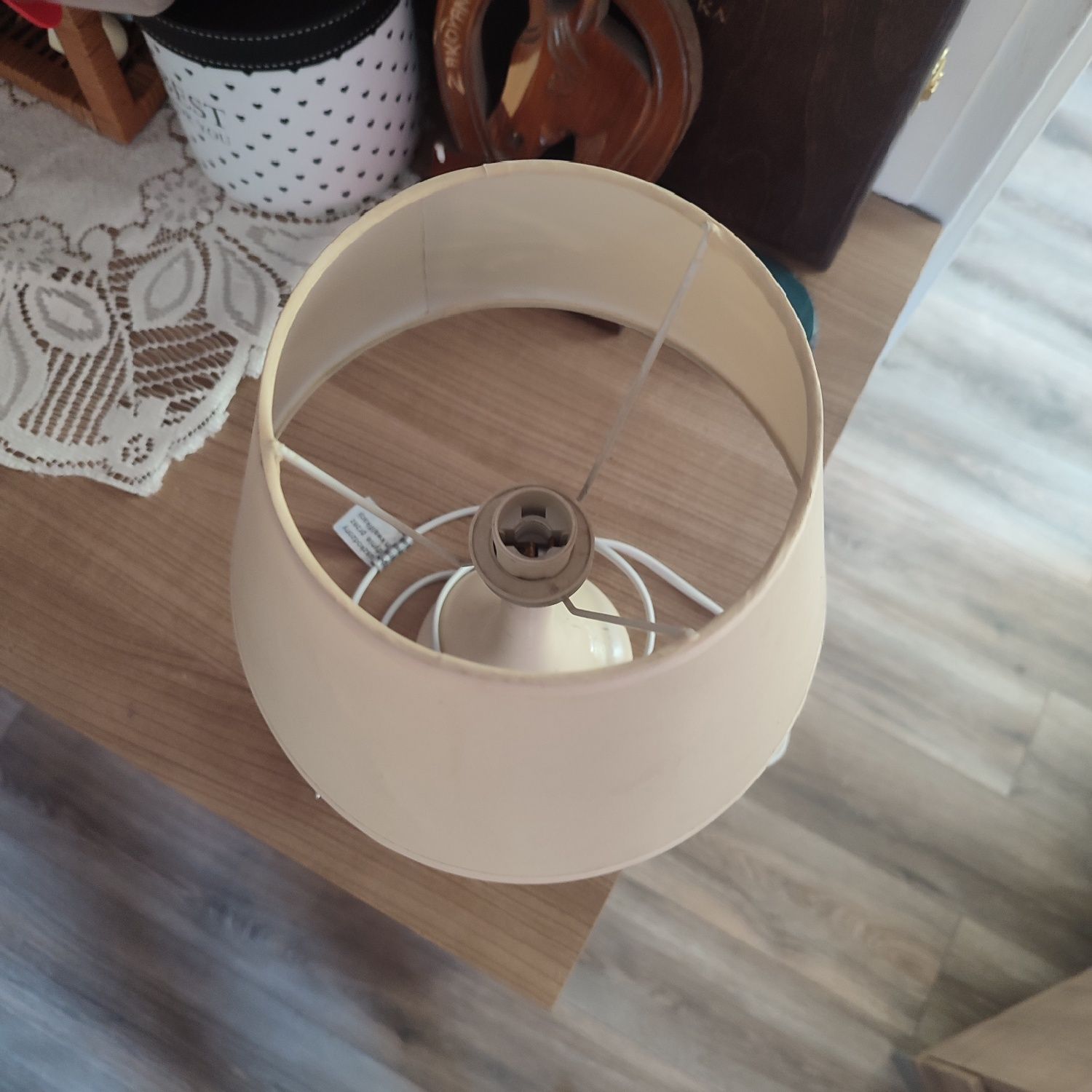 Lampka stojąca nocna