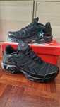 buty Nike Shox TN_Czarny trampki R.44