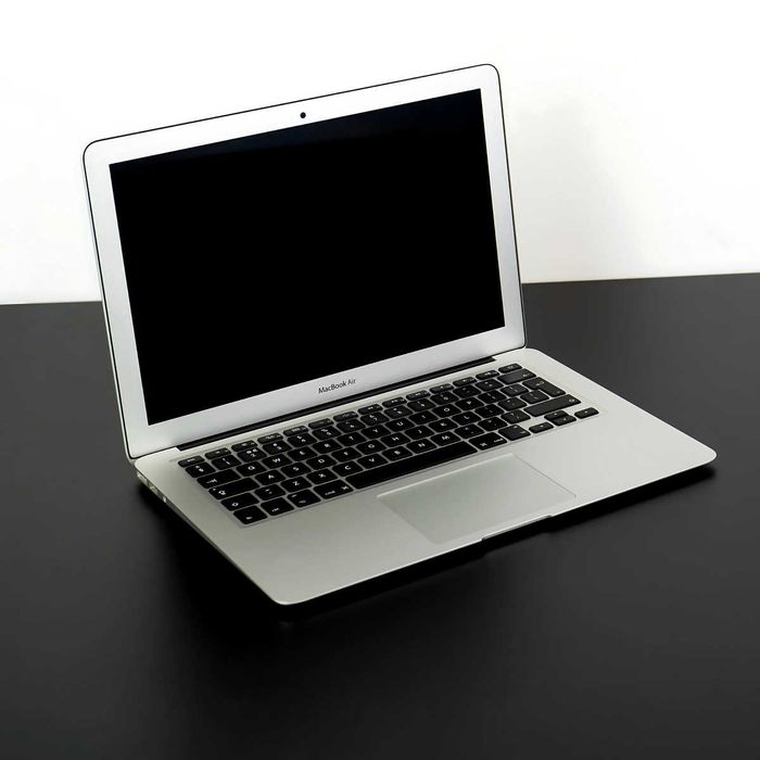 MacBook Air 13,3" i7 2.2GHz 8GB RAM|256GB SSD| Gwarancja| 12-msc |FV
