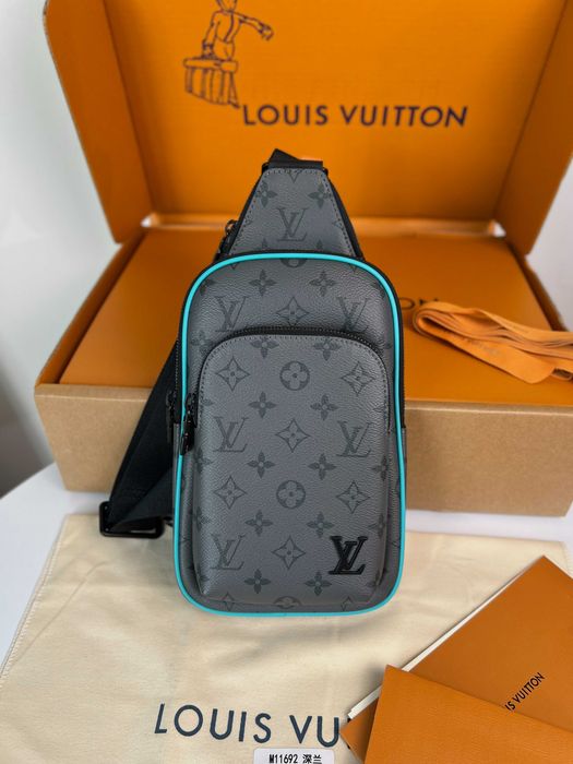 Слинг Louis Vuitton плечевая сумка LV бананка Луи Витон c873