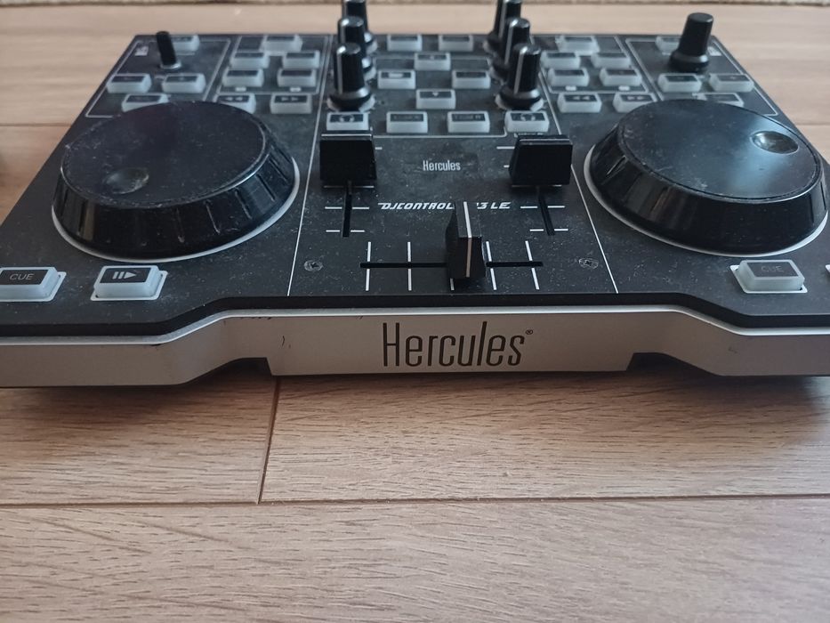 Hercules dj control mp3 le
