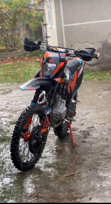 Продається Кові адванс 250 стан ідеальний