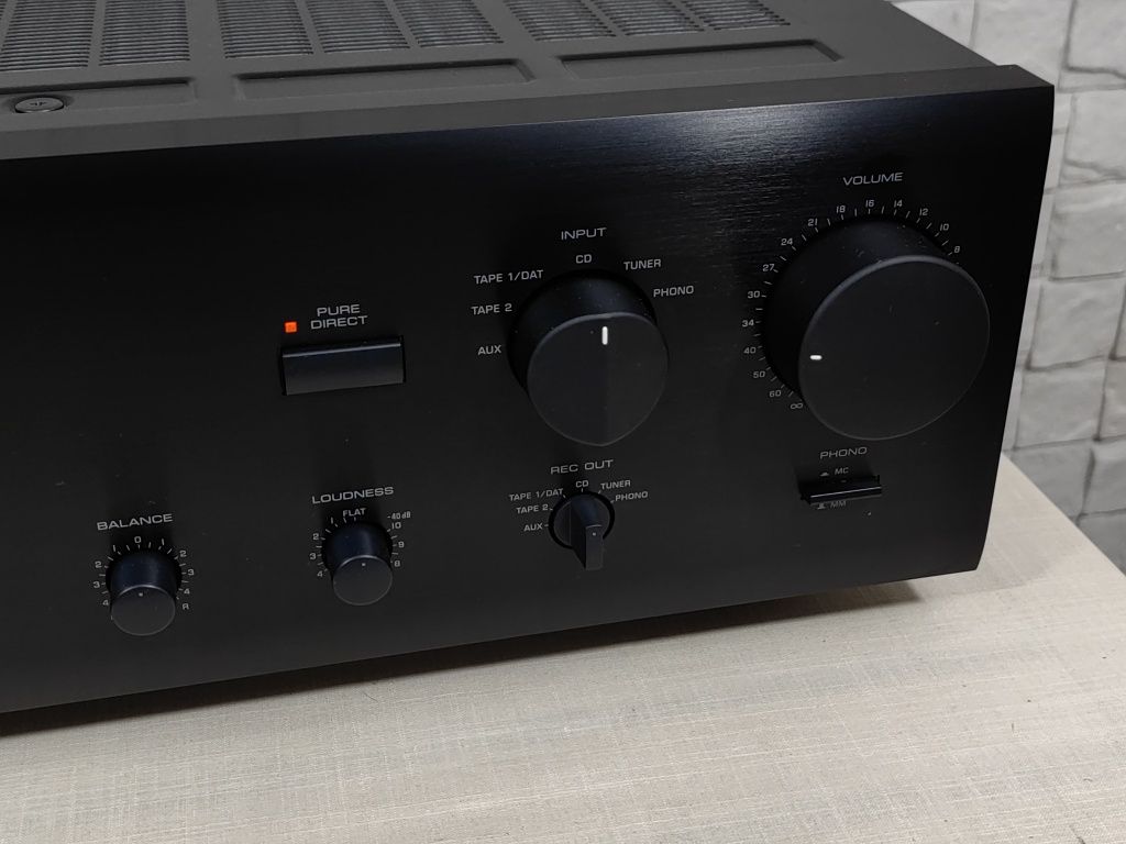 Yamaha AX-450 Zintegrowany wzmacniacz stereo