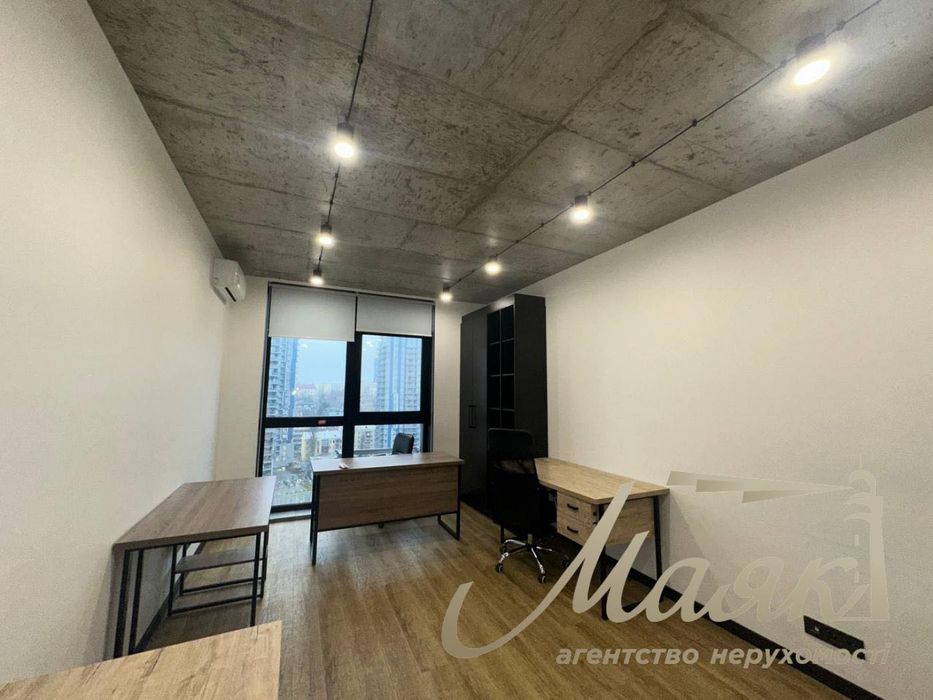 Аренда офиса с генератором в ЖК Французский квартал 2, Лыбедская